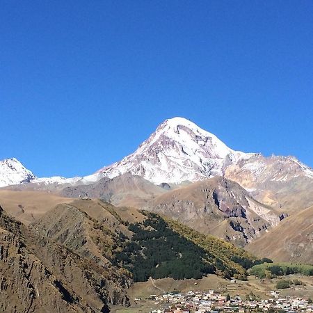 Maiko Guest House Kazbegi Eksteriør billede